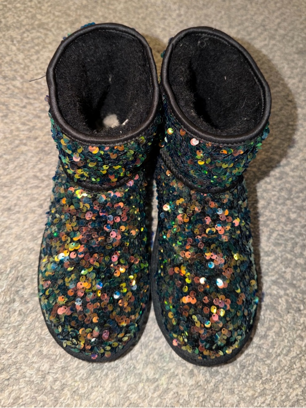 UGG Stellar Sequin Black Classic Mini Boots RARE - Picture 6 of 8